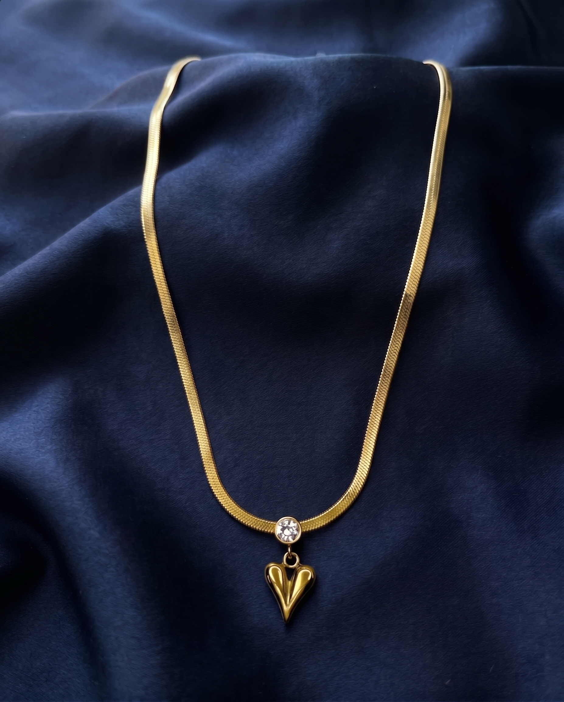Single Layer Necklace