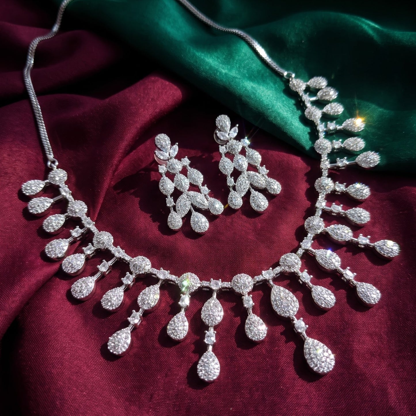 The Luna Necklace Set