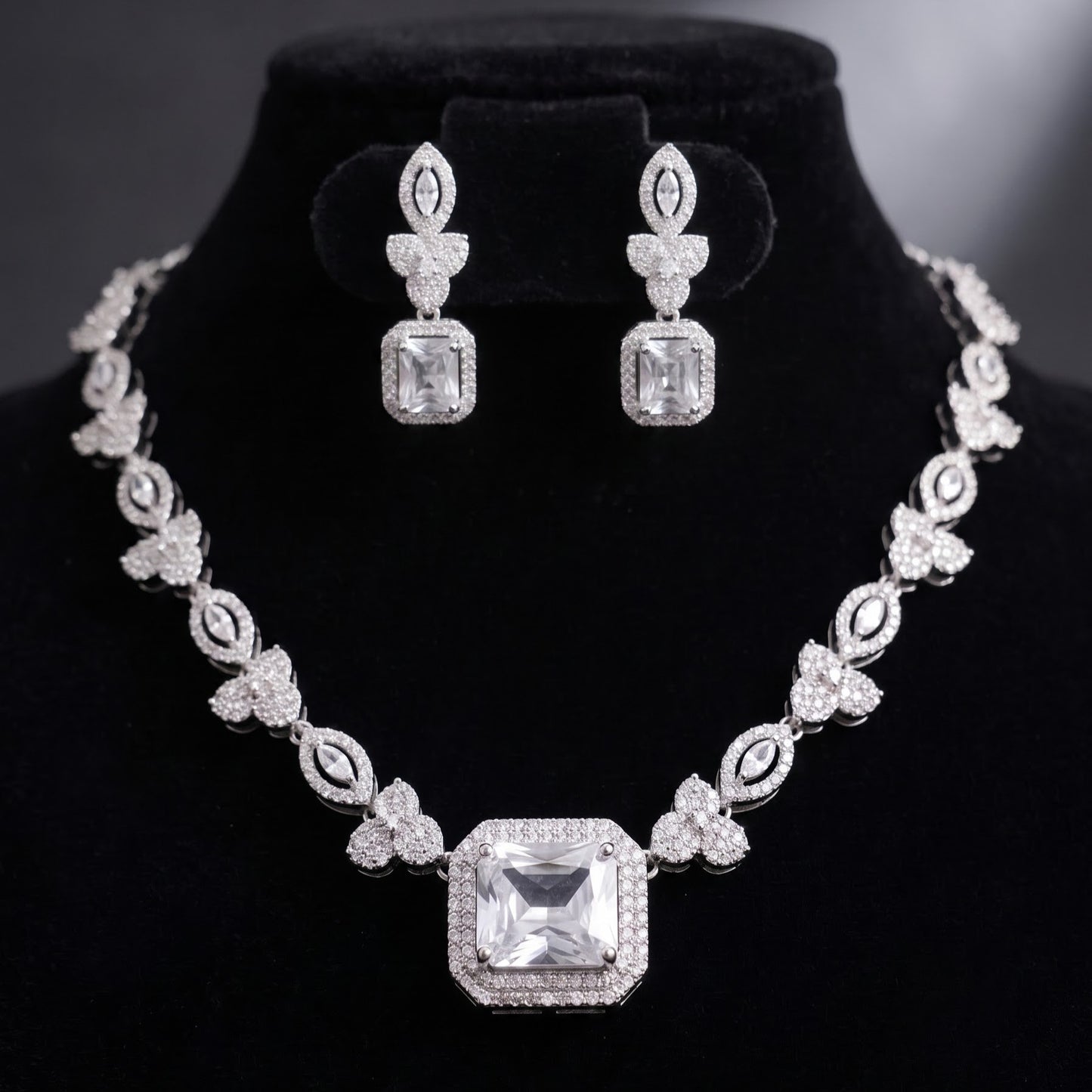 The Grace Necklace Set