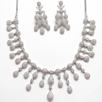 The Luna Necklace Set